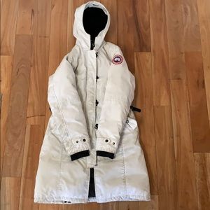 USED white Canada Goose